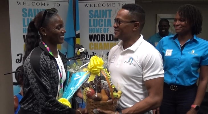Sprinter Julien Alfred received a warm welcome at the airport in Saint Lucia. (Credits: St Lucia Times, Facebook) 